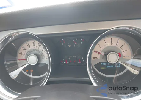 2011 Ford Mustang V6 Premium z USA, uszkodzony, nr VIN 1ZVBP8AM5B5149723